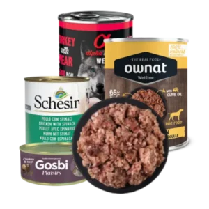 Bóxer disfrutando de una lata de comida húmeda natural