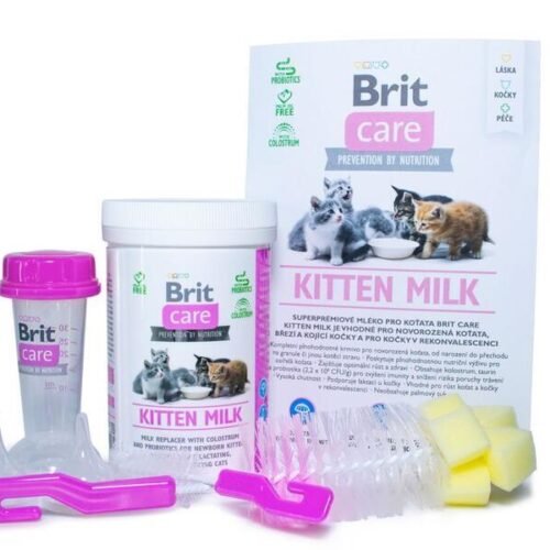 Kit con bote de leche, biberón, tetinas, cepillos e instrucciones del Kitten Milk Brit Care, todo dispuesto sobre fondo blanco