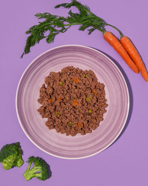 plato Amanova Brilliant Beef & Chicken servido