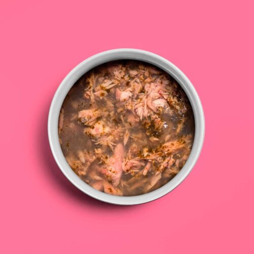comida húmeda atún con algas Amanova en cuenco