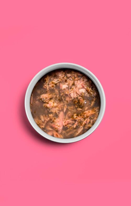 comida húmeda atún con algas Amanova en cuenco