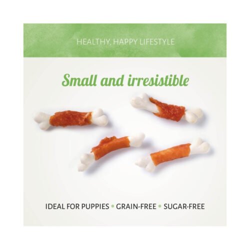 Primer plano snacks huesitos de calcio y pollo