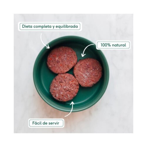 Hamburguesas de pollo Wild Balance en plato