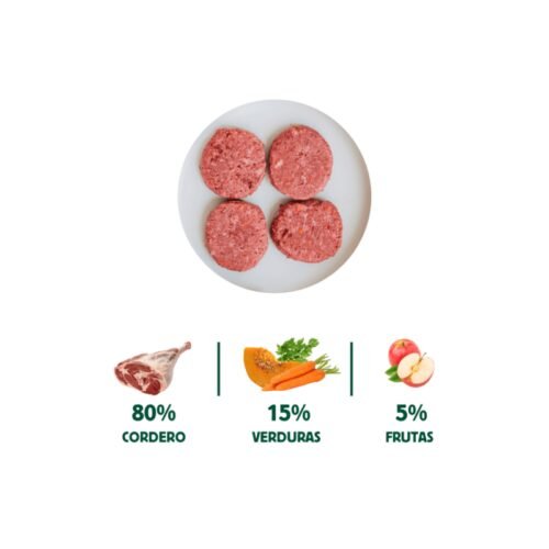 Composición del menú Wild Balance Cordero con verduras y frutas